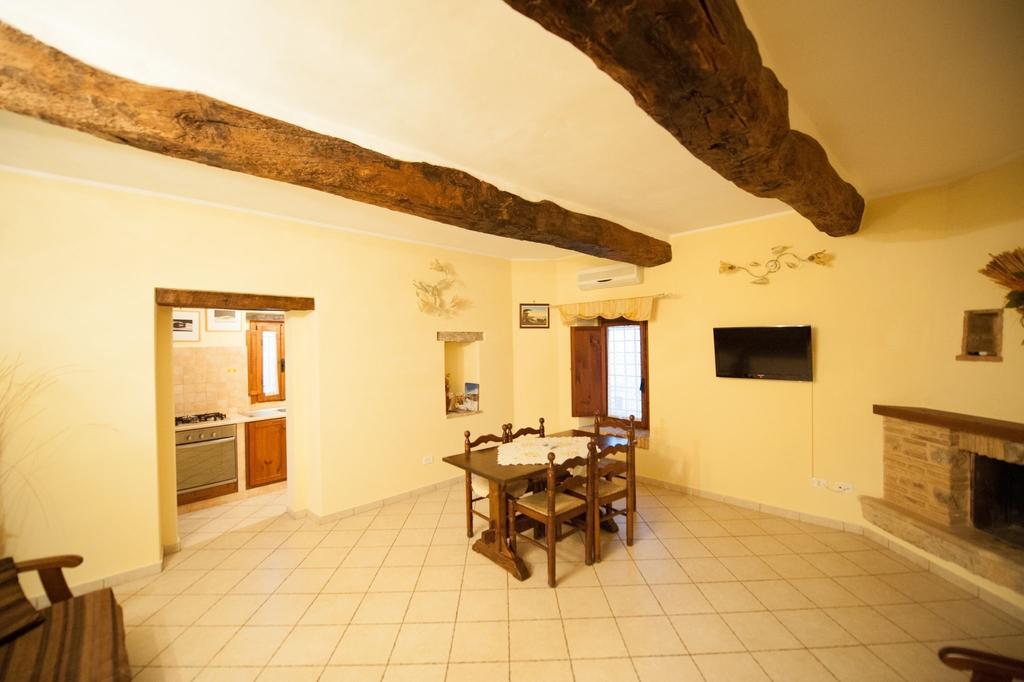 Bed And Breakfast Mblo Фонди Экстерьер фото