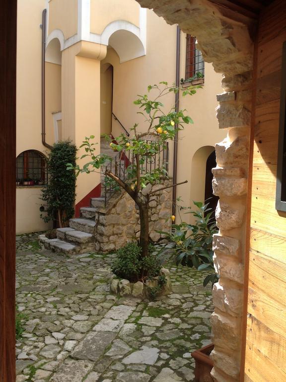 Bed And Breakfast Mblo Фонди Экстерьер фото